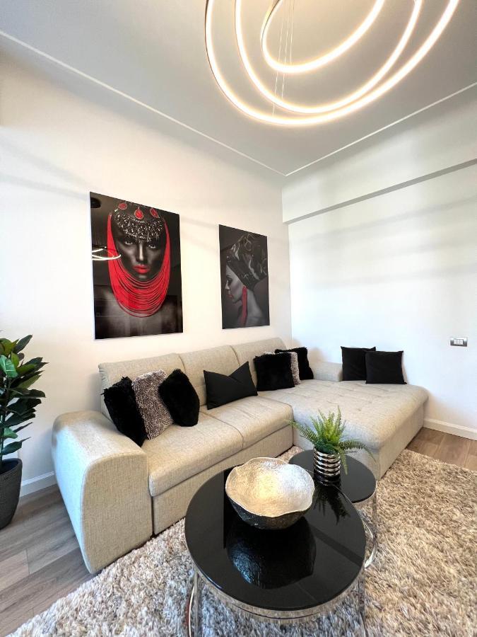 Sky View - Luxury Apartament - Sanador Victoriei Bukarest Exterior foto
