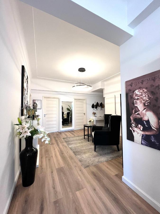 Sky View - Luxury Apartament - Sanador Victoriei Bukarest Exterior foto